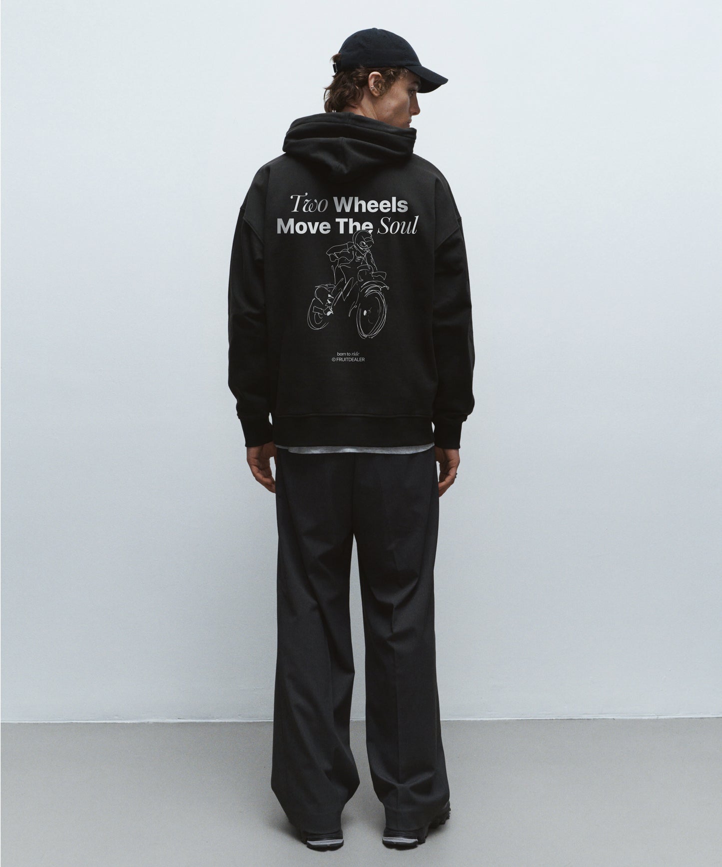 BORN TO RIDE HOODIE - Fruit Dealer